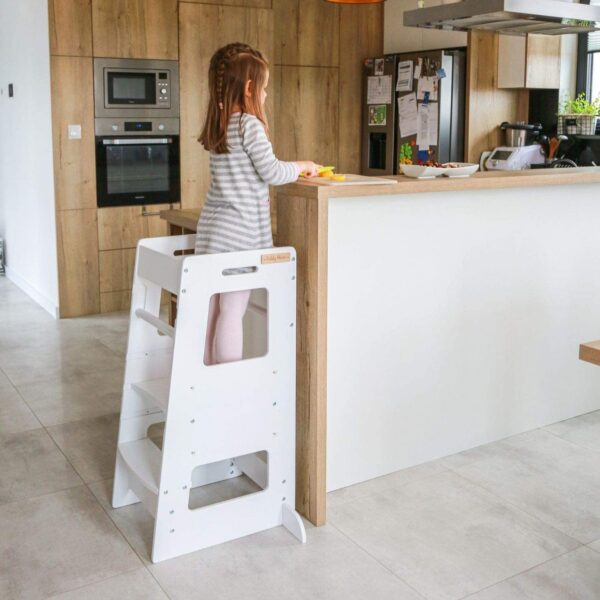 kitchen tower Montessori