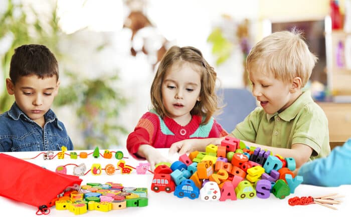 Jeu pour enfant de 4 ans