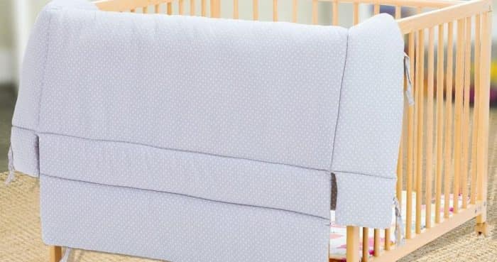 Un tapis parc bébé